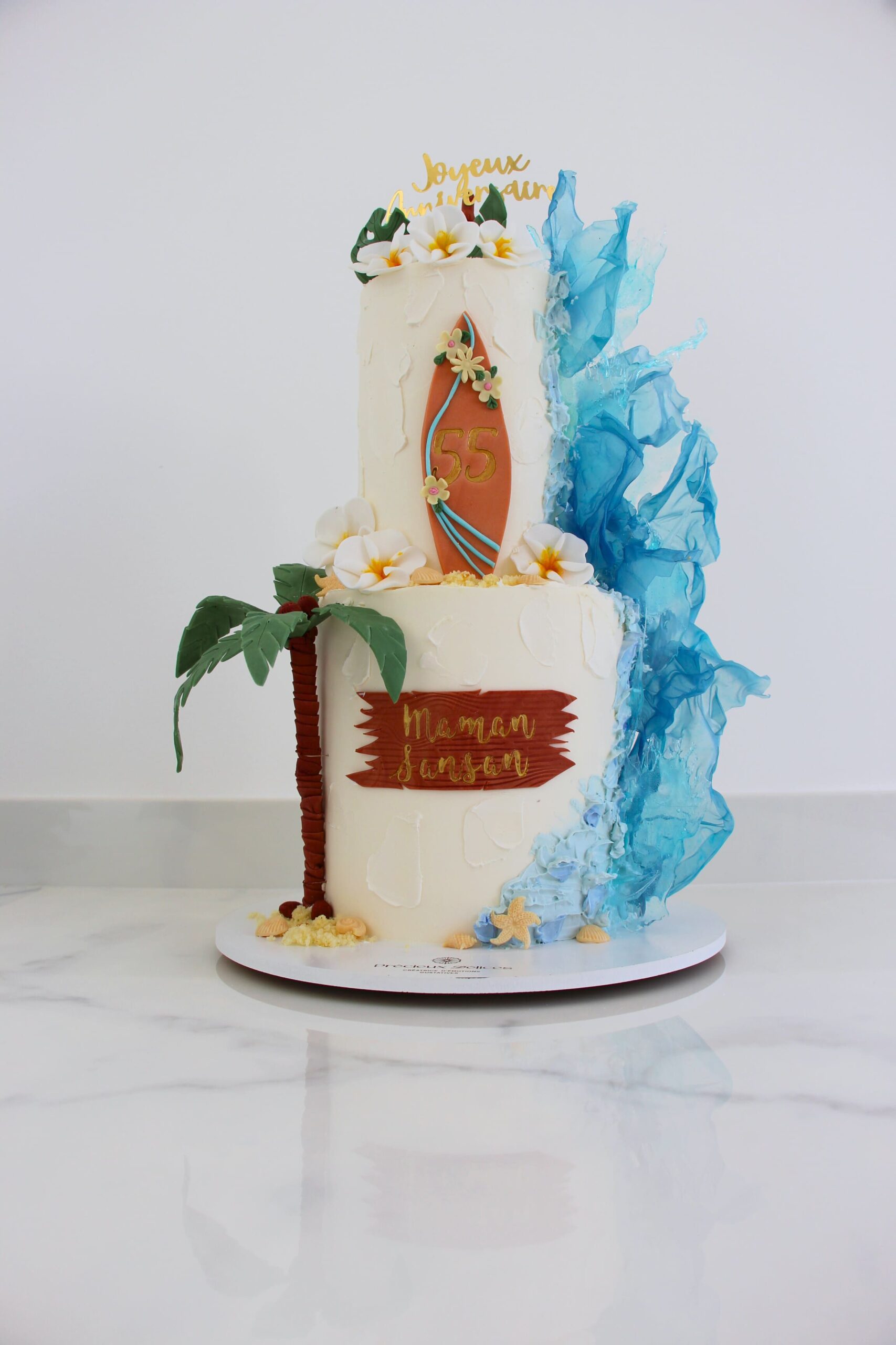 Gâteau personnalisé / Cake Design à étage (à partir de 26 parts)